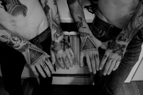 Illuminati Eye Tattoos On Hands